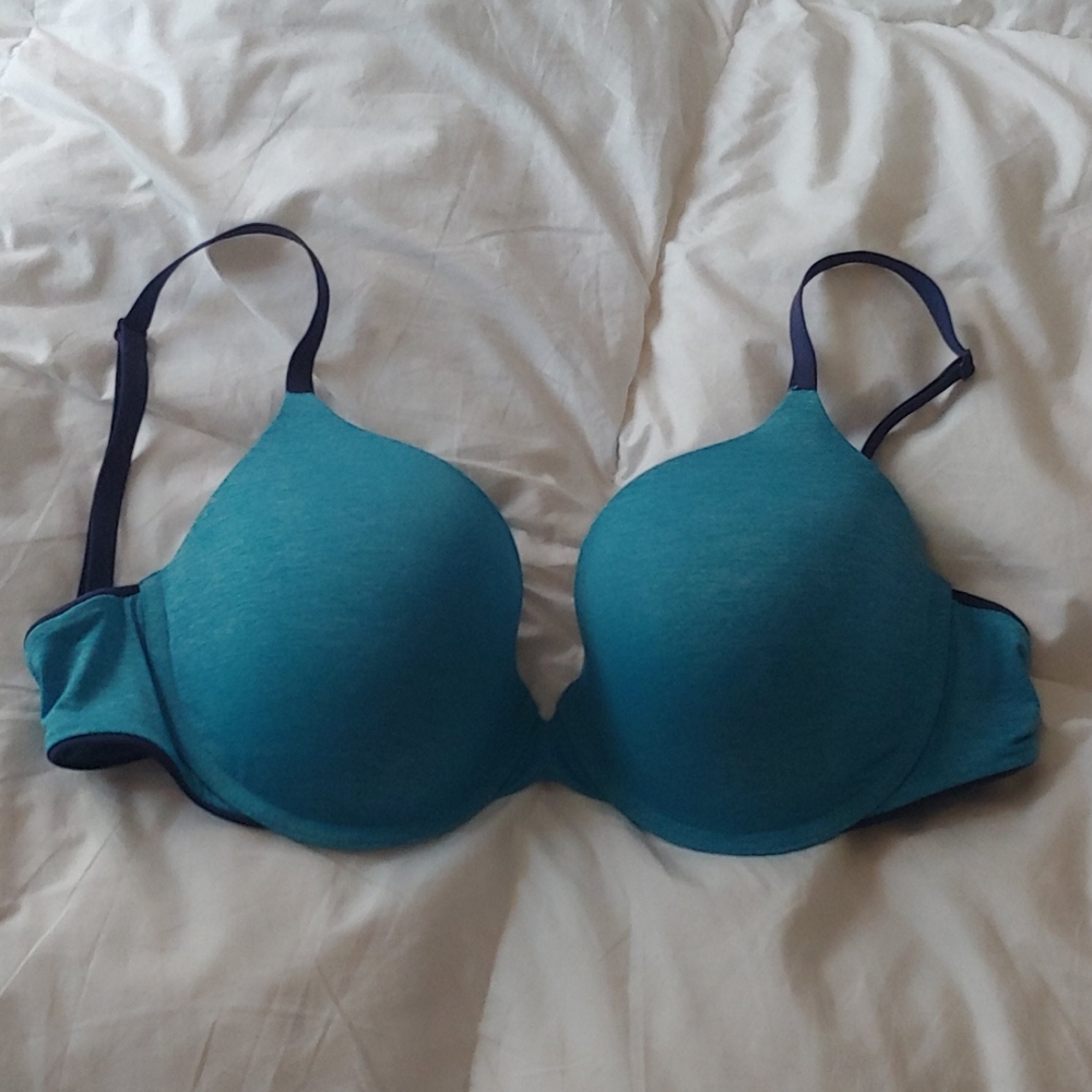 Victoria's Secret blue uplift semi demi bra 32DDD